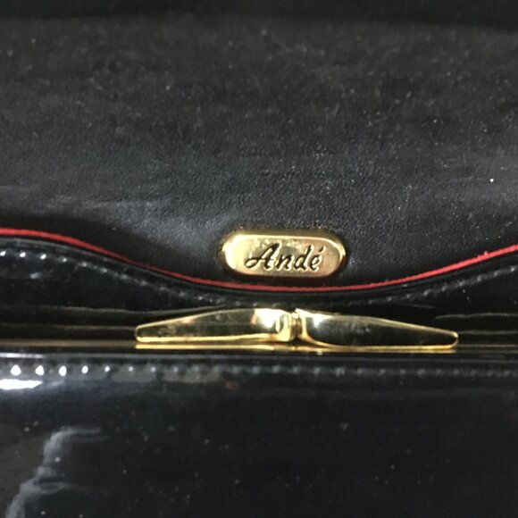 Vintage Evening Clutch Crossbody Envelope Patent Leather Quilted Black Kisslock - Picture 7 of 16